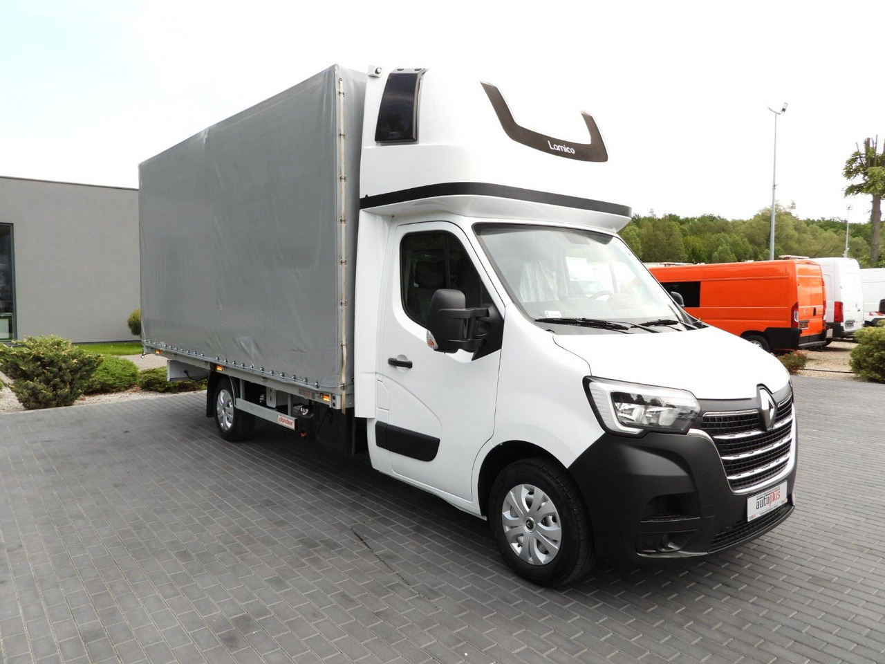 Renault MASTER PRITSCHE PLANE 10 PALETTEN WEBASTO A/C - Тентованный фургон: фото 4 Renault MASTER PRITSCHE PLANE 10 PALETTEN WEBASTO A/C - Тентованный фургон: фото 4