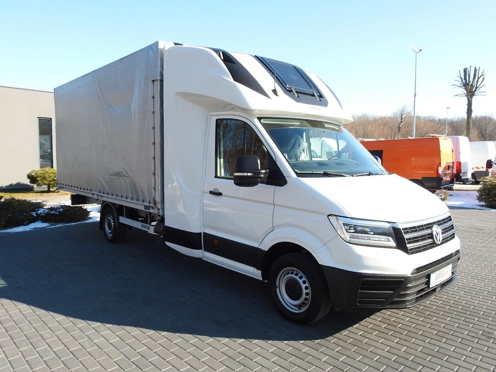 Volkswagen CRAFTER PRITSCHE PLANE 10 PALETTEN WEBASTO - Тентованный фургон: фото 4 Volkswagen CRAFTER PRITSCHE PLANE 10 PALETTEN WEBASTO - Тентованный фургон: фото 4