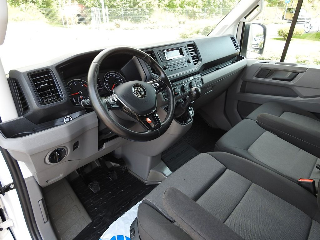 Volkswagen CRAFTER PRITSCHE PLANE AUFZUG 8 PALETTEN WEBASTO - Тентованный фургон: фото 2 Volkswagen CRAFTER PRITSCHE PLANE AUFZUG 8 PALETTEN WEBASTO - Тентованный фургон: фото 2