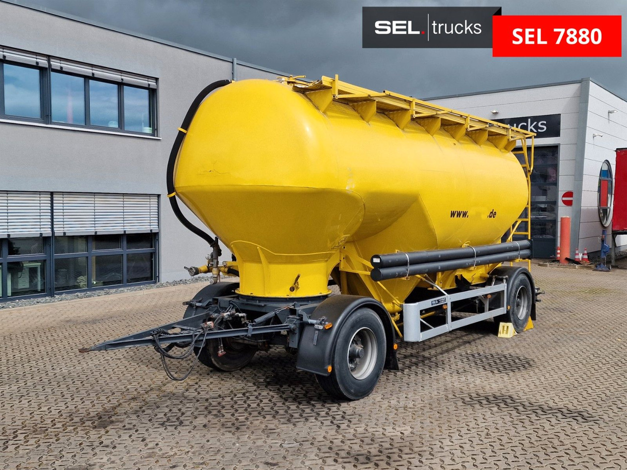 Feldbinder H.EUT 30.2 / 30.000 l - Прицеп-цистерна: фото 1 Feldbinder H.EUT 30.2 / 30.000 l - Прицеп-цистерна: фото 1