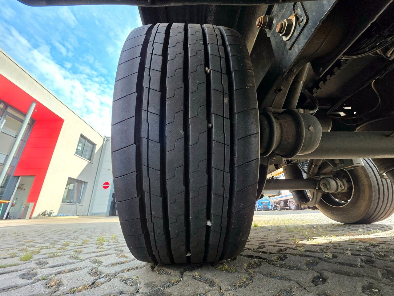 Полуприцеп бортовой/ Платформа Krone SD / Palettenkasten: фото 29