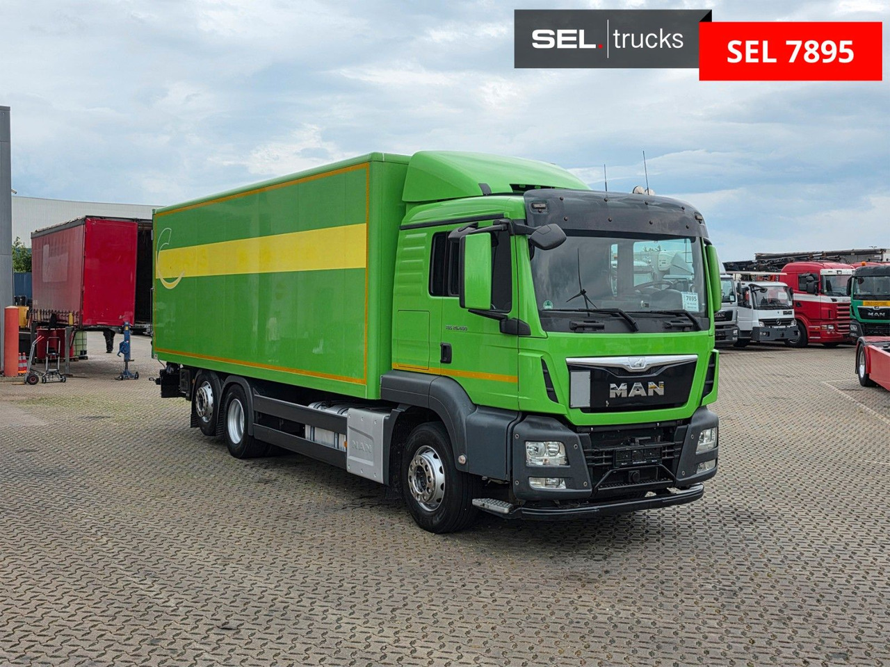 MAN TGS 26.400 6X2-4 LL / Ldbw / ADR AT / Lenkachse - Грузовик с закрытым кузовом: фото 3 MAN TGS 26.400 6X2-4 LL / Ldbw / ADR AT / Lenkachse - Грузовик с закрытым кузовом: фото 3