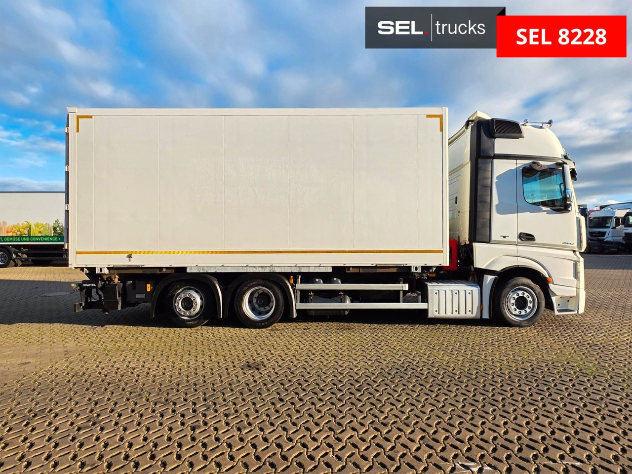 Mercedes-Benz Actros 2542 / Retarder/ Ldbw/Lenkachse/BDF - Грузовик-контейнеровоз/ Сменный кузов: фото 4 Mercedes-Benz Actros 2542 / Retarder/ Ldbw/Lenkachse/BDF - Грузовик-контейнеровоз/ Сменный кузов: фото 4