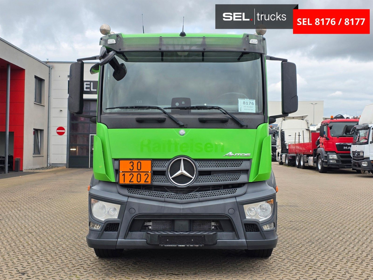 Mercedes-Benz Antos 2643 / Ret. / ADR AT / Lenkachse /KOMPLETT - Грузовик-цистерна: фото 2 Mercedes-Benz Antos 2643 / Ret. / ADR AT / Lenkachse /KOMPLETT - Грузовик-цистерна: фото 2