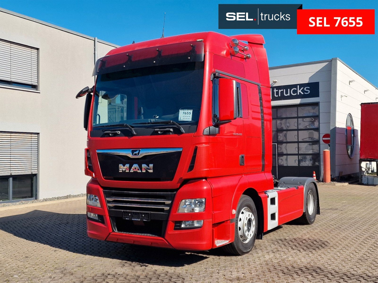 MAN TGX 18.420 4X2 BLS / Retarder /Xenon /Standklima - Тягач: фото 1 MAN TGX 18.420 4X2 BLS / Retarder /Xenon /Standklima - Тягач: фото 1