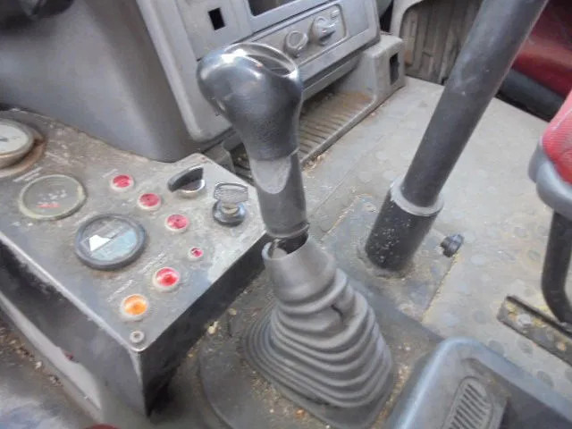 Грузовик-цистерна Iveco Stralis 270: фото 12