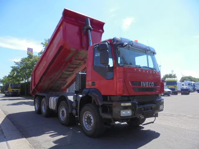 Iveco Trakker 340T41 8X4 KIPPER - Самосвал: фото 3 Iveco Trakker 340T41 8X4 KIPPER - Самосвал: фото 3