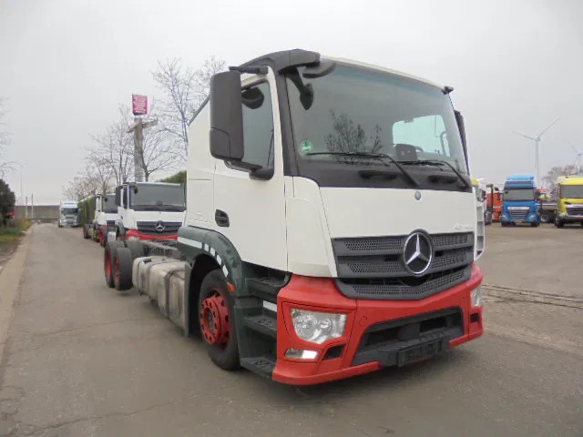 Mercedes-Benz Actros 2340 LL - Автовоз: фото 4 Mercedes-Benz Actros 2340 LL - Автовоз: фото 4