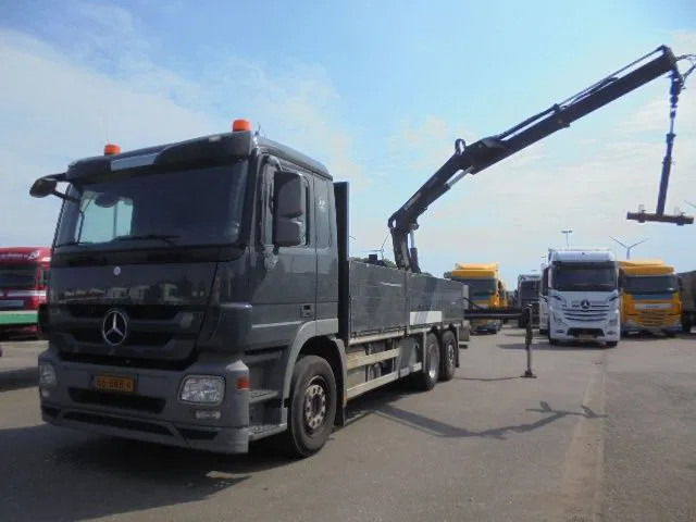 Mercedes-Benz Actros 2532 LTNLA - Грузовик бортовой/ Платформа, Автоманипулятор: фото 1 Mercedes-Benz Actros 2532 LTNLA - Грузовик бортовой/ Платформа, Автоманипулятор: фото 1