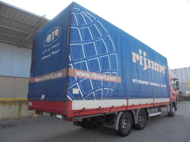 Scania R114-380 6X2 BDF RETARDER - Грузовик с закрытым кузовом: фото 4 Scania R114-380 6X2 BDF RETARDER - Грузовик с закрытым кузовом: фото 4