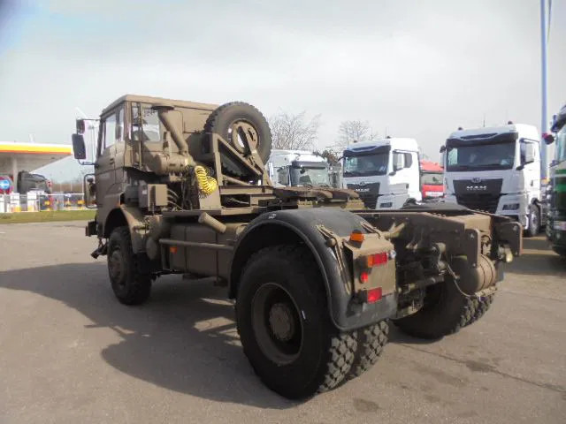 DAF YA YTV 2300 4X4 +WSK - Тягач: фото 4 DAF YA YTV 2300 4X4 +WSK - Тягач: фото 4