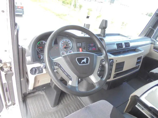Тягач MAN TGX 26.500 XXL TUV APK 03-26 NL TRUCK 16X IN STOCK: фото 9 Тягач MAN TGX 26.500 XXL TUV APK 03-26 NL TRUCK 16X IN STOCK: фото 9