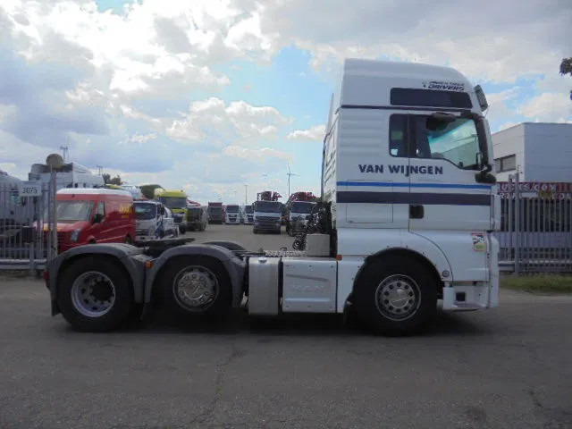 Тягач MAN TGX 26.500 XXL TUV APK 03-26 NL TRUCK 16X IN STOCK: фото 16 Тягач MAN TGX 26.500 XXL TUV APK 03-26 NL TRUCK 16X IN STOCK: фото 16