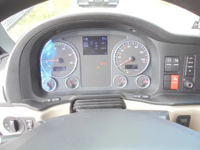 Тягач MAN TGX 26.500 XXL TUV APK 03-26 NL TRUCK 16X IN STOCK: фото 13 Тягач MAN TGX 26.500 XXL TUV APK 03-26 NL TRUCK 16X IN STOCK: фото 13