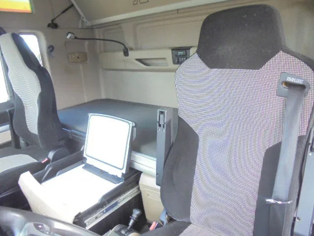 Тягач MAN TGX 26.500 XXL TUV APK 03-26 NL TRUCK 16X IN STOCK: фото 10 Тягач MAN TGX 26.500 XXL TUV APK 03-26 NL TRUCK 16X IN STOCK: фото 10