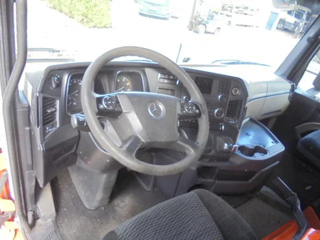 Тягач Mercedes-Benz Actros 1842 LS ENGINE NOT OK: фото 9