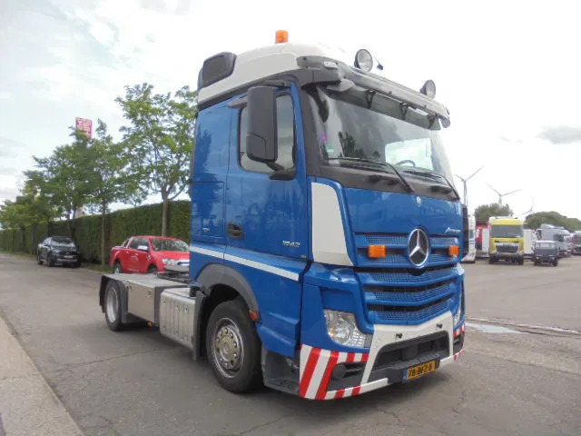 Mercedes-Benz Actros 1842 LS NL TRUCK - Тягач: фото 3 Mercedes-Benz Actros 1842 LS NL TRUCK - Тягач: фото 3