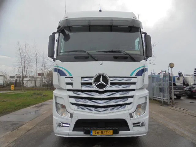 Mercedes-Benz Actros 1943 LS - Тягач: фото 2 Mercedes-Benz Actros 1943 LS - Тягач: фото 2