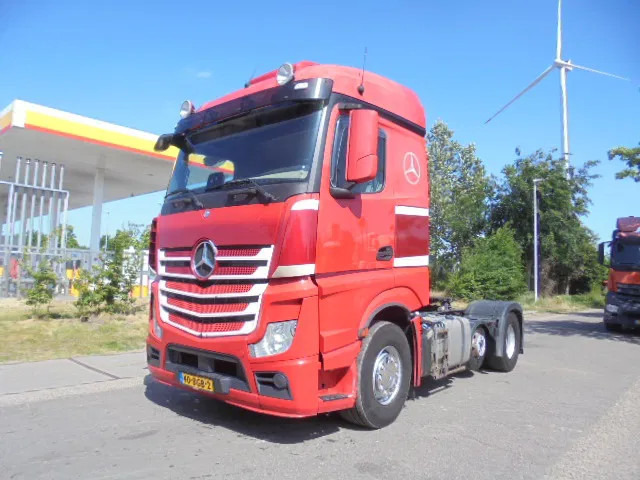 Mercedes-Benz Actros 2345 6X2 NL TRUCK - Тягач: фото 1 Mercedes-Benz Actros 2345 6X2 NL TRUCK - Тягач: фото 1