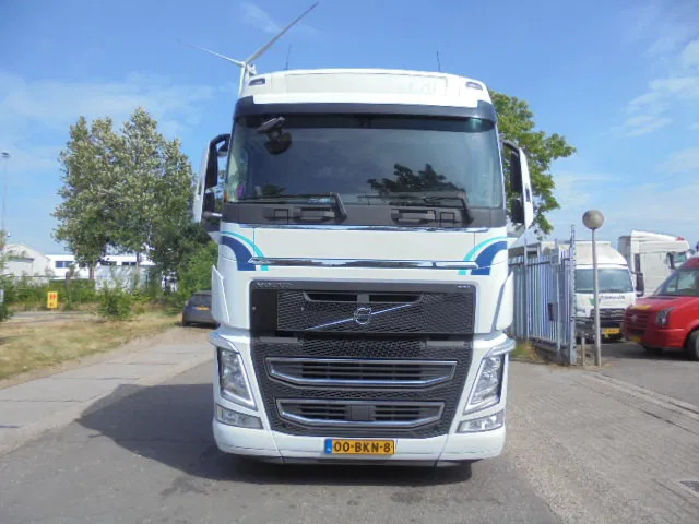 Volvo FH 420 NL TRUCK - Тягач: фото 2 Volvo FH 420 NL TRUCK - Тягач: фото 2
