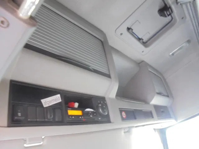 Тентованный грузовик Volvo FH 420 6X2 NL TRUCK: фото 16 Тентованный грузовик Volvo FH 420 6X2 NL TRUCK: фото 16