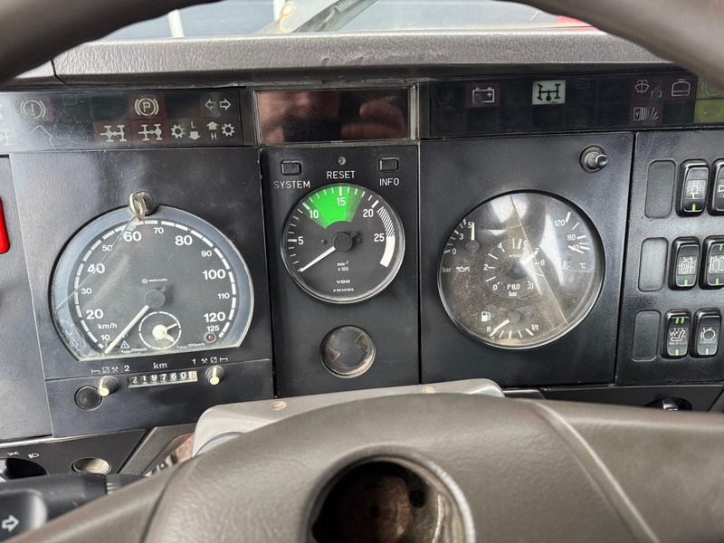 Грузовик-шасси Mercedes-Benz 3234: фото 15 Грузовик-шасси Mercedes-Benz 3234: фото 15