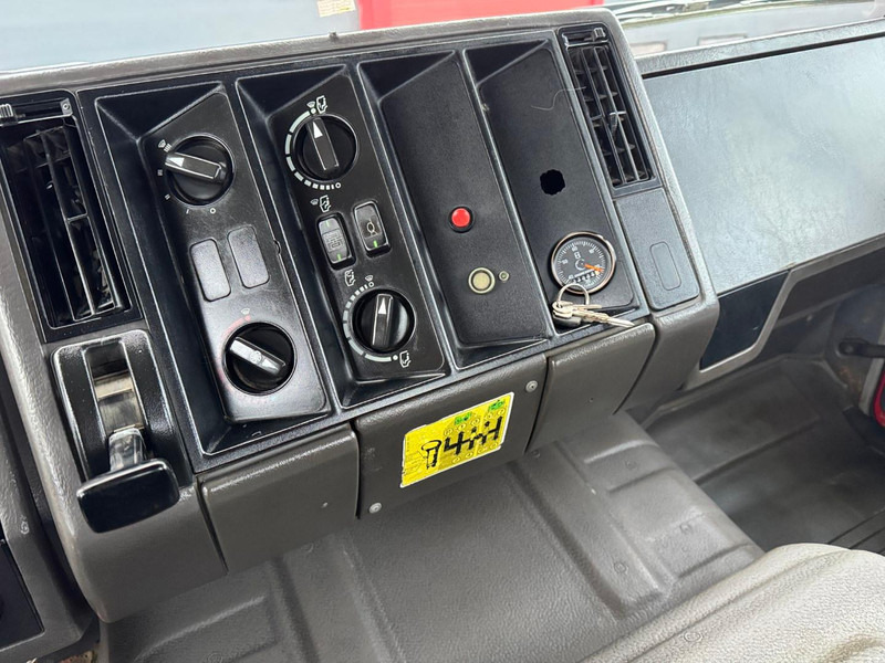 Грузовик-шасси Mercedes-Benz 3234: фото 16 Грузовик-шасси Mercedes-Benz 3234: фото 16