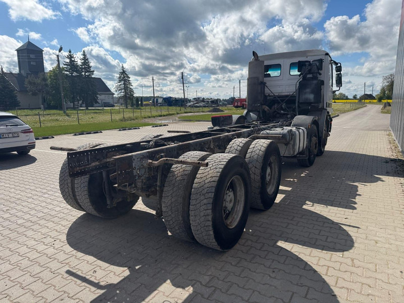 Mercedes-Benz Actros 3235 - Грузовик-шасси: фото 4 Mercedes-Benz Actros 3235 - Грузовик-шасси: фото 4