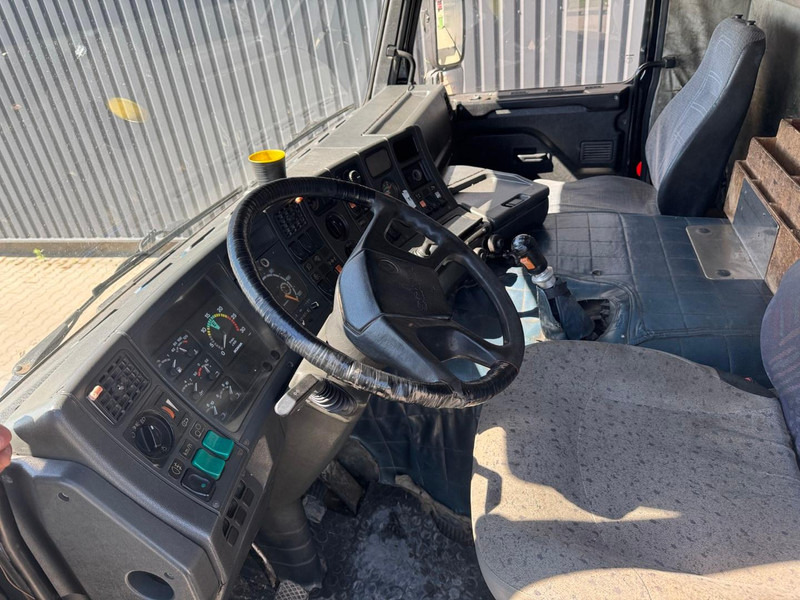 Самосвал Scania P 113 HL: фото 7 Самосвал Scania P 113 HL: фото 7