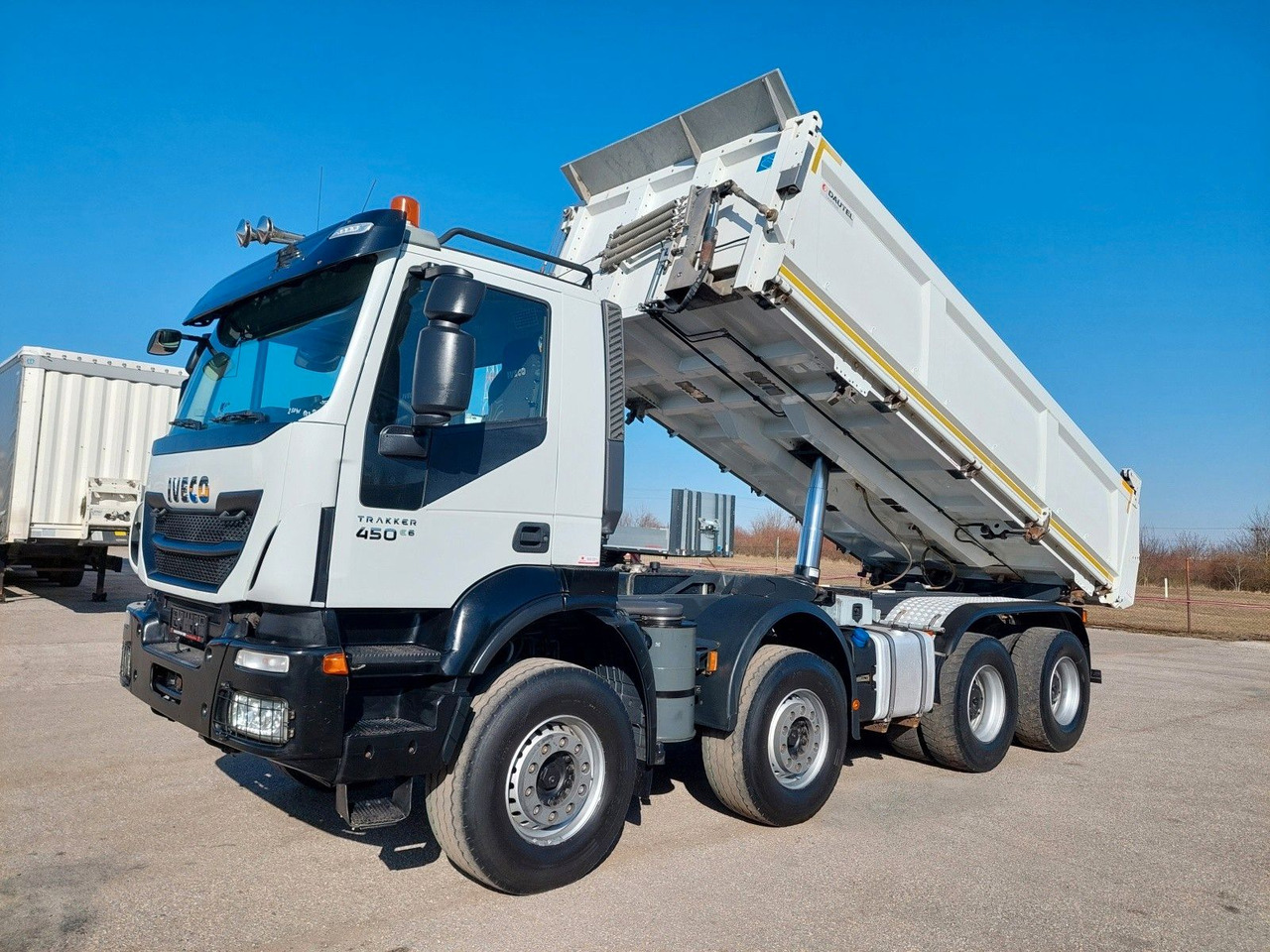 Iveco AD340T45 Bordmatic Dautel 8x4 - Самосвал: фото 1 Iveco AD340T45 Bordmatic Dautel 8x4 - Самосвал: фото 1