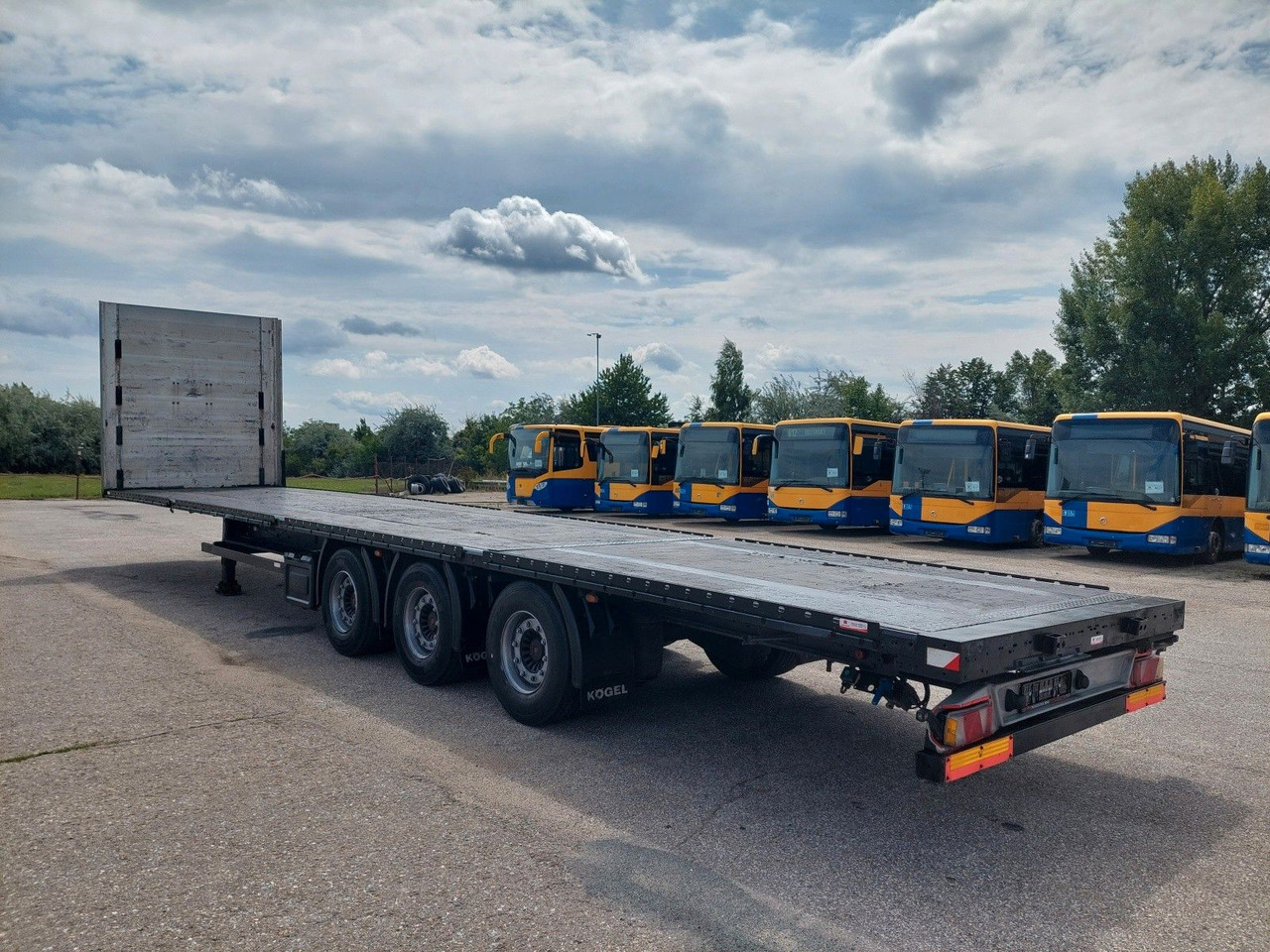 Kögel S24 Mega - Полуприцеп бортовой/ Платформа: фото 3 Kögel S24 Mega - Полуприцеп бортовой/ Платформа: фото 3