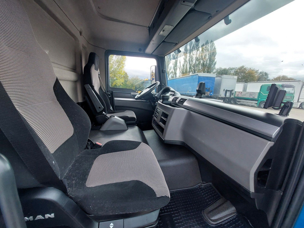 MAN TGL 12.250 BL 4x2 в лизинг MAN TGL 12.250 BL 4x2: фото 30