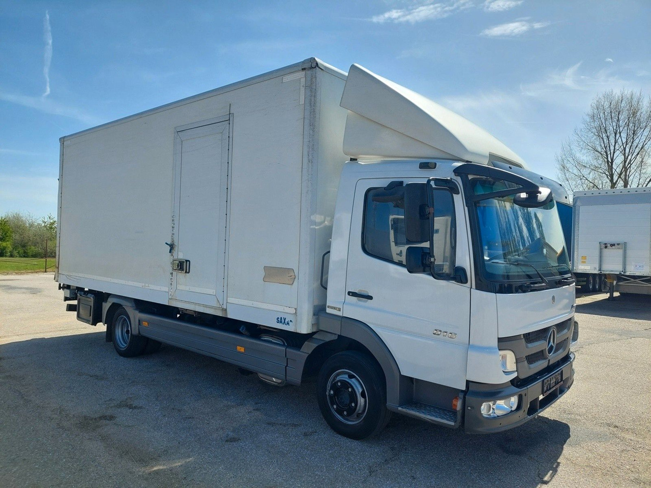 Mercedes-Benz Atego 816 4x2 - Фургон с закрытым кузовом: фото 2 Mercedes-Benz Atego 816 4x2 - Фургон с закрытым кузовом: фото 2