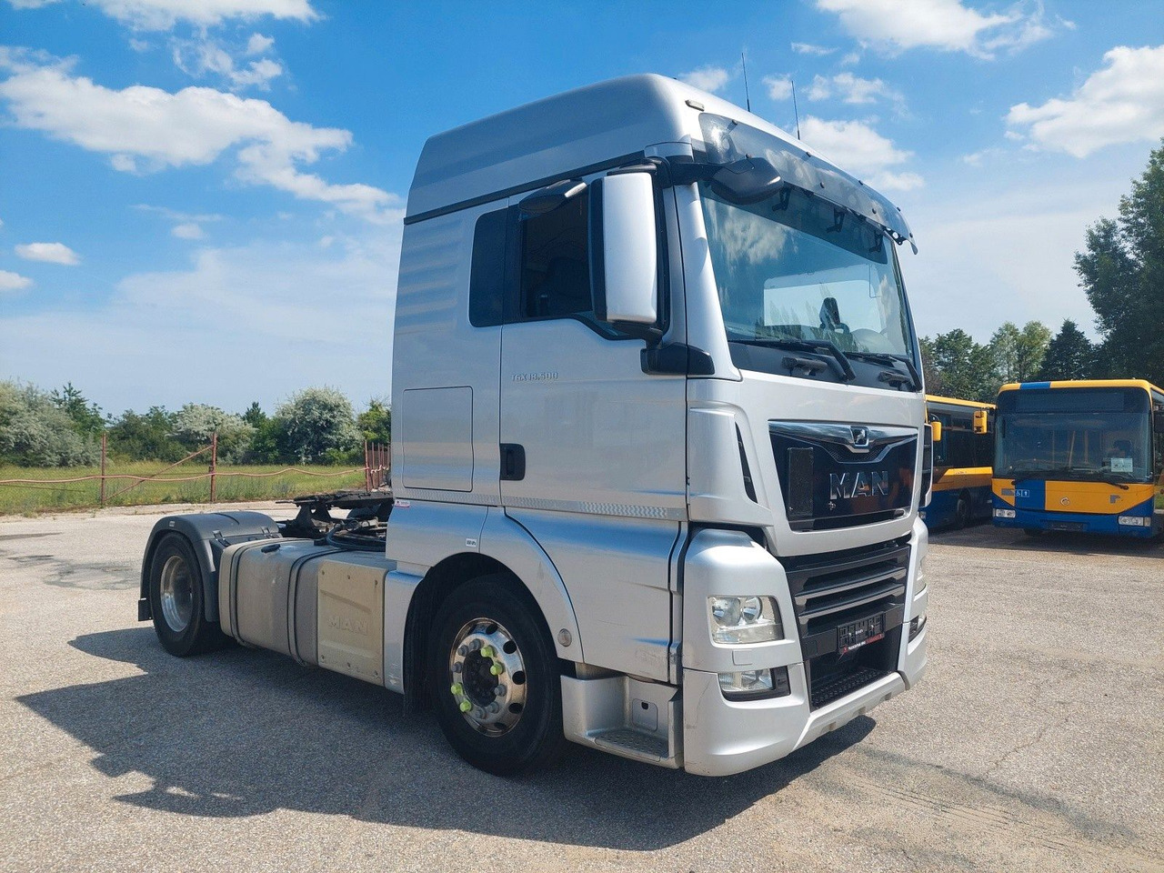 MAN TGX 18.500 4X2 BLS Kipphydraulik TOP AUsstattung - Тягач: фото 2 MAN TGX 18.500 4X2 BLS Kipphydraulik TOP AUsstattung - Тягач: фото 2