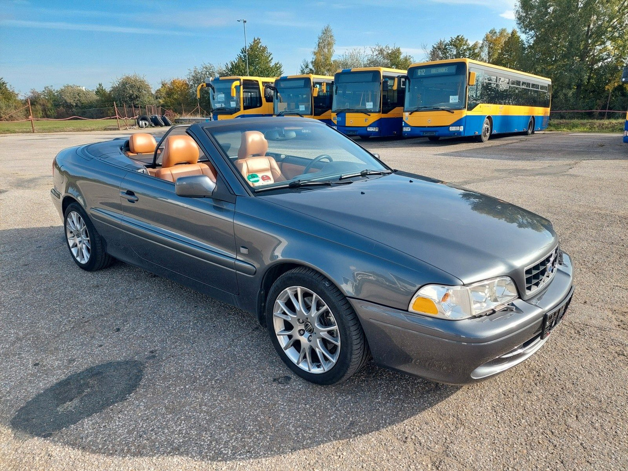 Volvo C70 Cabriolet 2.4 T - Кабриолет: фото 2 Volvo C70 Cabriolet 2.4 T - Кабриолет: фото 2