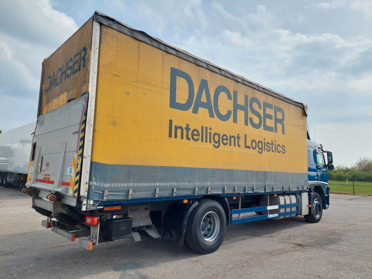 Volvo FM13 420 42R 4x2 BL Edscha - Тентованный грузовик: фото 4 Volvo FM13 420 42R 4x2 BL Edscha - Тентованный грузовик: фото 4