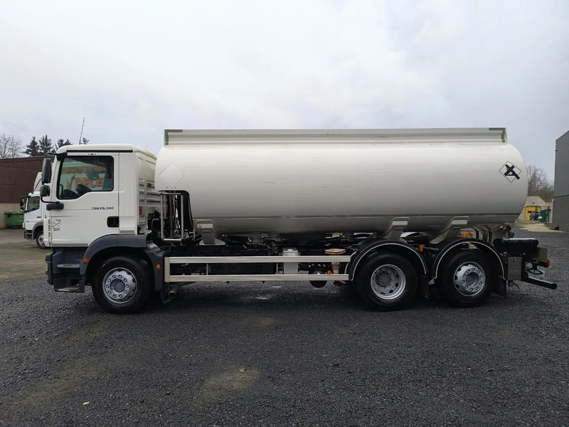Грузовик-цистерна для транспортировки топлива MAN TGM 26.340 19000L FUEL/CARBURANT - 4 COMP: фото 8