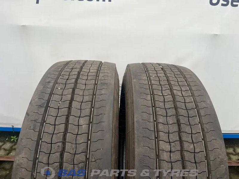 Apollo Apollo 315/70R22.5 EnduRace RA 156/150 M+S 3PMSF gebruikte set - Шина для Грузовиков: фото 2 Apollo Apollo 315/70R22.5 EnduRace RA 156/150 M+S 3PMSF gebruikte set - Шина для Грузовиков: фото 2