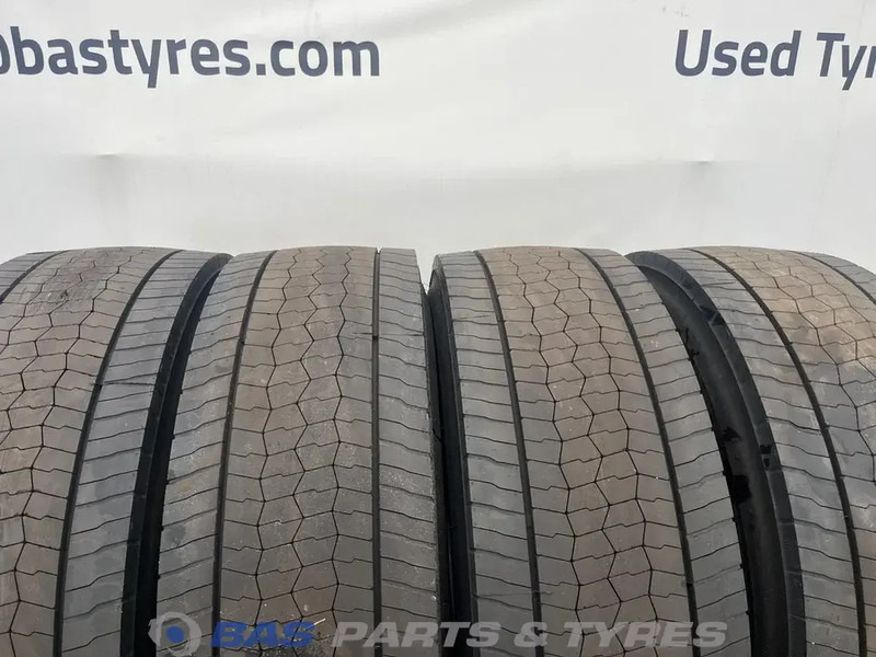 Bridgestone Bridgestone 315/70R22.5 H-DRIVE002 ECOPIA 156/154 M+S 3PMSF gebruikte set - Шина для Грузовиков: фото 2 Bridgestone Bridgestone 315/70R22.5 H-DRIVE002 ECOPIA 156/154 M+S 3PMSF gebruikte set - Шина для Грузовиков: фото 2