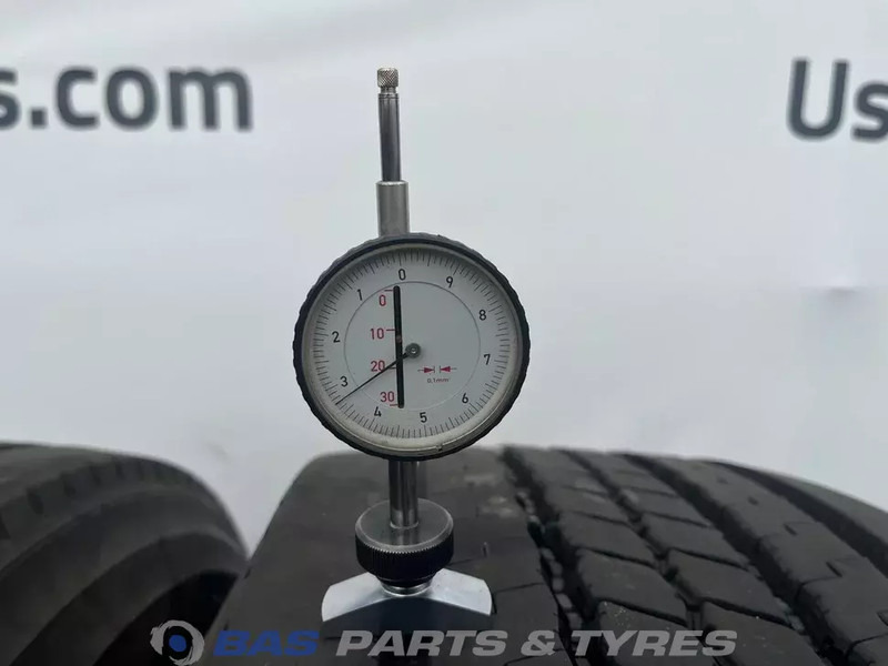 Bridgestone  - Шина для Грузовиков: фото 3 Bridgestone  - Шина для Грузовиков: фото 3