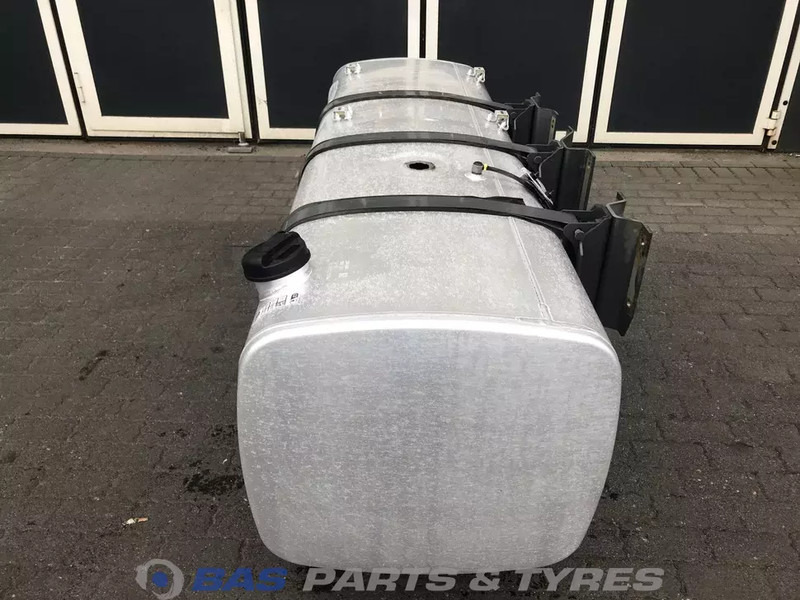 DAF Brandstoftank DAF 765 Liter 2241602 - Топливный бак для Грузовиков: фото 4 DAF Brandstoftank DAF 765 Liter 2241602 - Топливный бак для Грузовиков: фото 4