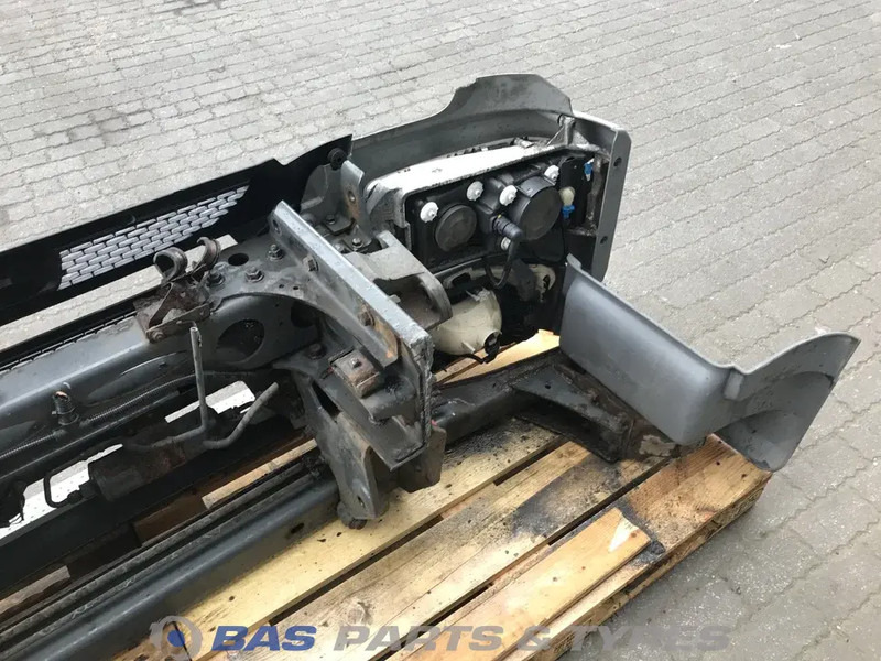 DAF LF Euro 6 Bumper DAF 1706977 - Бампер для Грузовиков: фото 5 DAF LF Euro 6 Bumper DAF 1706977 - Бампер для Грузовиков: фото 5