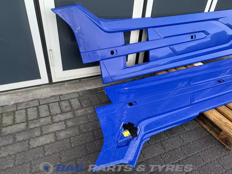 DAF XG Sideskirt Set DAF 2292740 - Кузов и экстерьер для Грузовиков: фото 3 DAF XG Sideskirt Set DAF 2292740 - Кузов и экстерьер для Грузовиков: фото 3