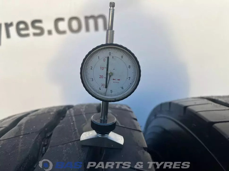 Goodyear Goodyear 13R22.5 Omnitrac S 156/150 K M+S 3PMSF gebruikte set - Шина для Грузовиков: фото 3 Goodyear Goodyear 13R22.5 Omnitrac S 156/150 K M+S 3PMSF gebruikte set - Шина для Грузовиков: фото 3