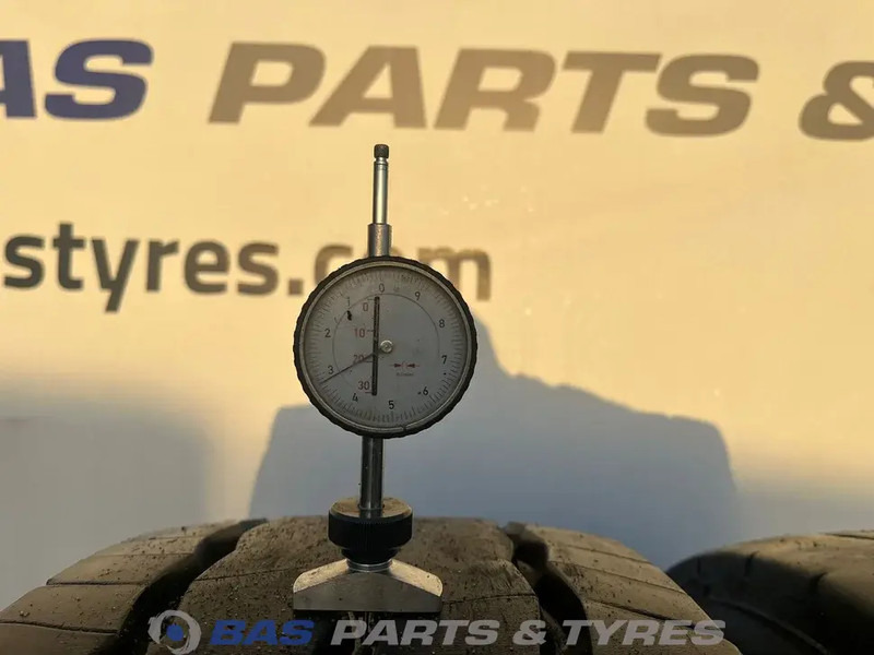 Goodyear Goodyear 13R22.5 Omnitrac S 156/150 K M+S 3PMSF gebruikte set - Шина для Грузовиков: фото 3 Goodyear Goodyear 13R22.5 Omnitrac S 156/150 K M+S 3PMSF gebruikte set - Шина для Грузовиков: фото 3