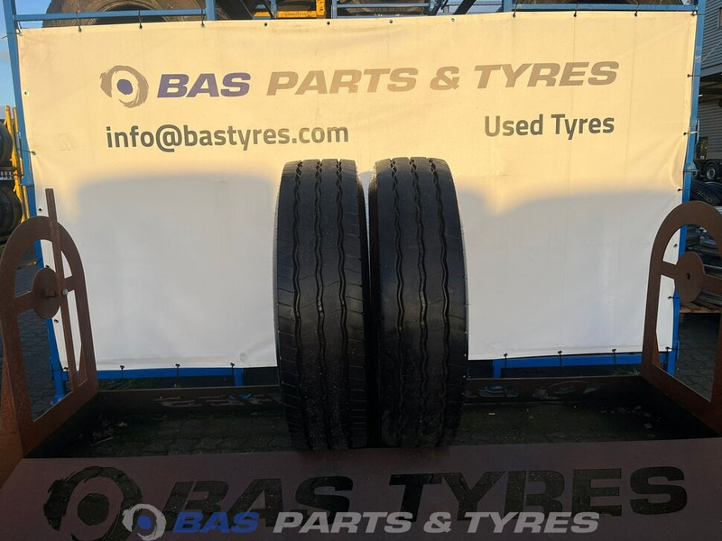 Goodyear Goodyear 13R22.5 Omnitrac S 156/150 K M+S 3PMSF gebruikte set - Шина для Грузовиков: фото 1 Goodyear Goodyear 13R22.5 Omnitrac S 156/150 K M+S 3PMSF gebruikte set - Шина для Грузовиков: фото 1