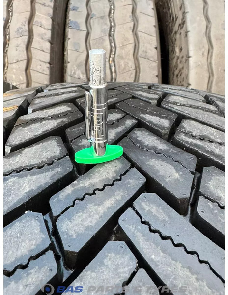 Goodyear Goodyear 295/80R22.5 152/148 K M+S 3PMSF gebruikte set - Шина для Грузовиков: фото 3 Goodyear Goodyear 295/80R22.5 152/148 K M+S 3PMSF gebruikte set - Шина для Грузовиков: фото 3