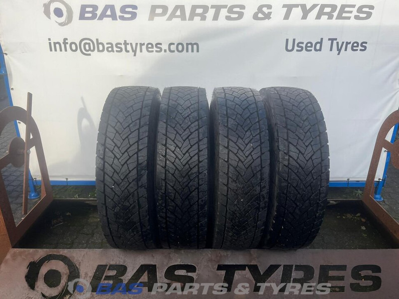 Goodyear Goodyear 295/80R22.5 152/148 K M+S 3PMSF gebruikte set - Шина для Грузовиков: фото 1 Goodyear Goodyear 295/80R22.5 152/148 K M+S 3PMSF gebruikte set - Шина для Грузовиков: фото 1