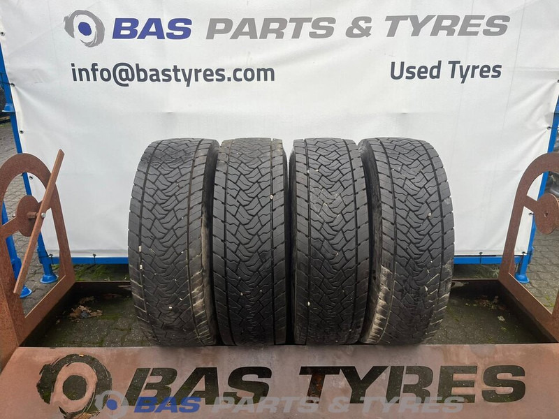 Goodyear Goodyear 315/70R22.5 154/152 M+S 3PMSF gebruikte set - Шина для Грузовиков: фото 1 Goodyear Goodyear 315/70R22.5 154/152 M+S 3PMSF gebruikte set - Шина для Грузовиков: фото 1