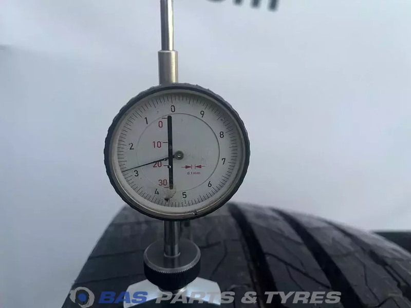 Goodyear Goodyear 315/70R22.5 EQMax S 158/150 M+S 3PMSF gebruikte set - Шина для Грузовиков: фото 3 Goodyear Goodyear 315/70R22.5 EQMax S 158/150 M+S 3PMSF gebruikte set - Шина для Грузовиков: фото 3